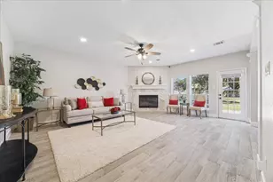 16802 Willow Bend Ct, Sugar Land, TX 77479 - Photo 1