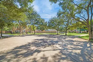 16802 Willow Bend Ct, Sugar Land, TX 77479 - Photo 29