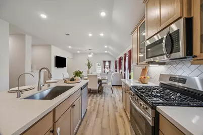 15419 Surrey Pines Lane, Houston, TX 77044 - Photo 5