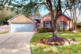 18306 Farriswood Ct, Cypress, TX 77433 - Photo 3