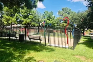 18306 Farriswood Ct, Cypress, TX 77433 - Photo 37