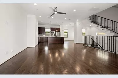 742 W 24th Street, Houston, TX 77008 - Photo 7