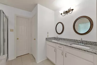 166 Burgandy Vine Court, The Woodlands, TX 77384 - Photo 15