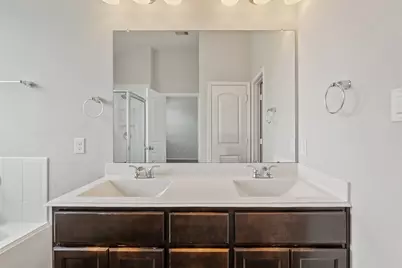 5126 Chester Springs Lane, Katy, TX 77449 - Photo 15