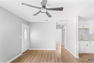 1601 E Mimosa Avenue, Victoria, TX 77901 - Photo 3