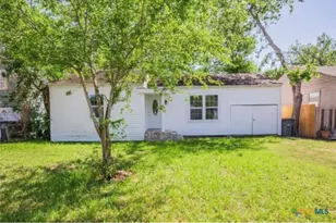 1601 E Mimosa Ave, Victoria, TX 77901 - Photo 1