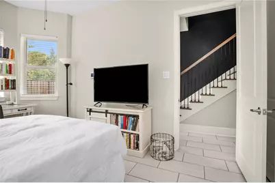 2020 McGowen Street #8E, Houston, TX 77004 - Photo 9