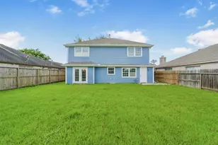 10715 Nobility Dr, Houston, TX 77099 - Photo 35