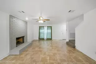 10715 Nobility Dr, Houston, TX 77099 - Photo 7