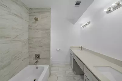 10715 Nobility Drive, Houston, TX 77099 - Photo 31