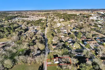 221 Carrell Street, Tomball, TX 77375 - Photo 47