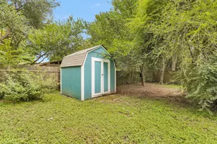 221 Carrell St, Tomball, TX 77375 - Photo 41
