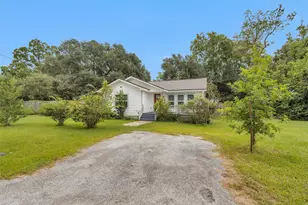 221 Carrell St, Tomball, TX 77375 - Photo 3