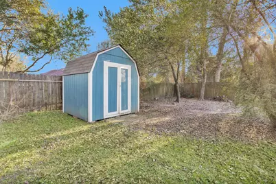 221 Carrell Street, Tomball, TX 77375 - Photo 41