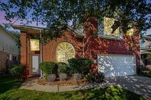 16414 Pademelon Dr, Sugar Land, TX 77498 - Photo 3