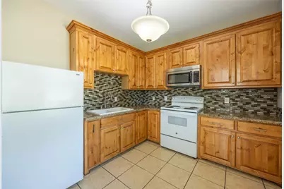 205 E 2nd Street, Hearne, TX 77859 - Photo 9
