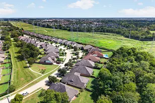 5811 Caper Shores Ln, Sugar Land, TX 77479 - Photo 33