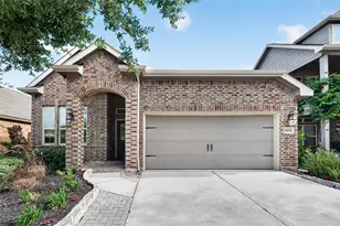19230 S Cottonwood Green Ln, Cypress, TX 77433 - Photo 1