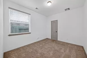 19230 S Cottonwood Green Ln, Cypress, TX 77433 - Photo 25