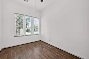 19230 S Cottonwood Green Ln, Cypress, TX 77433 - Photo 11