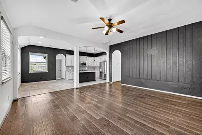 19230 S Cottonwood Green Lane, Cypress, TX 77433 - Photo 11