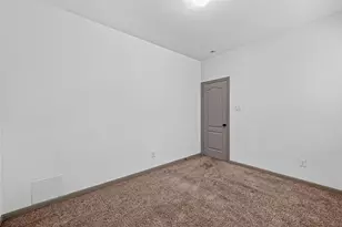 19230 S Cottonwood Green Ln, Cypress, TX 77433 - Photo 27