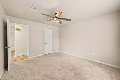 8210 Roebourne Lane, Houston, TX 77070 - Photo 19