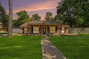8210 Roebourne Ln, Houston, TX 77070 - Photo 1