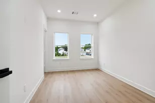 6408 Foster St, Houston, TX 77021 - Photo 21