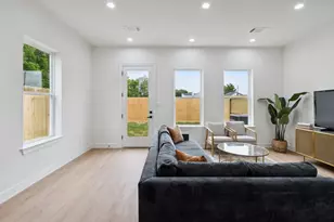 6408 Foster St, Houston, TX 77021 - Photo 7