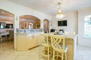 9411 Kingsvalley St, Houston, TX 77075 - Photo 11