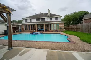 2006 Pebble Ln, Friendswood, TX 77546 - Photo 19