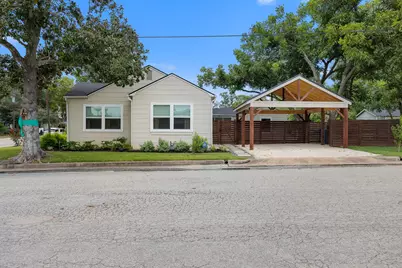 114 E Obryant Street, Bellville, TX 77418 - Photo 23
