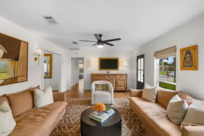 114 E Obryant Street, Bellville, TX 77418 - Photo 5