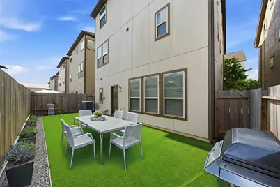 10616 Centre Shadows Drive, Houston, TX 77043 - Photo 21