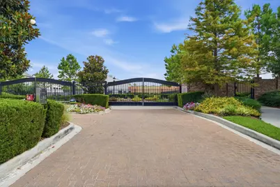 10616 Centre Shadows Drive, Houston, TX 77043 - Photo 23