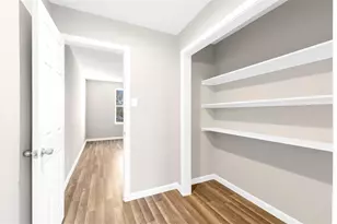 3925 McKinley St, Houston, TX 77051 - Photo 7