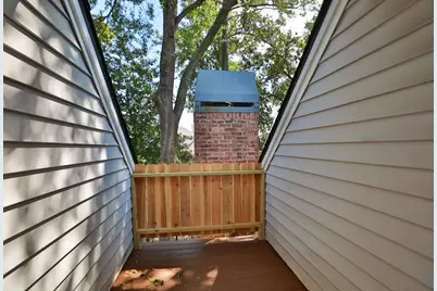 7665 Ameswood Road, Houston, TX 77095 - Photo 19