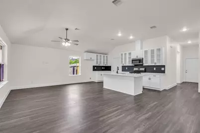 11919 Prosperity Point Drive, Houston, TX 77048 - Photo 17