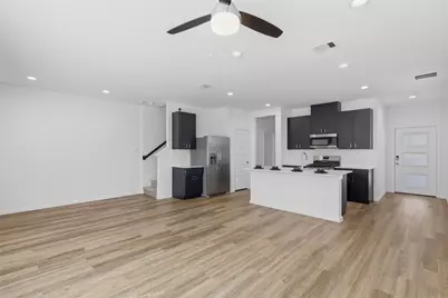 7720 Inwood Grove Lane, Houston, TX 77088 - Photo 9