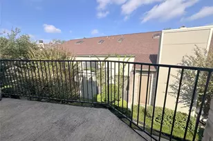 8100 Cambridge St, Houston, TX 77054 - Photo 21