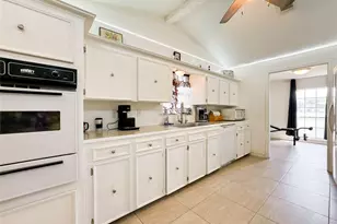 10922 Fm 1764 Rd, Galveston, TX 77510 - Photo 11