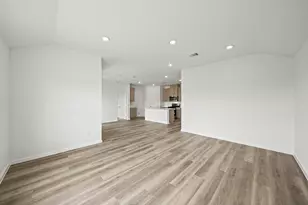 15726 Gdn Rdg Dr, Montgomery, TX 77316 - Photo 13