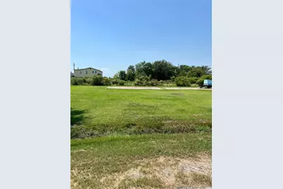 1207 E Canal Drive, Crystal Beach, TX 77650 - Photo 3