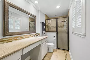 13931 Barryknoll Ln, Houston, TX 77079 - Photo 23