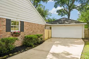 13931 Barryknoll Ln, Houston, TX 77079 - Photo 35