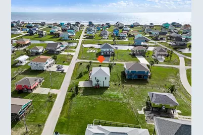 919 Eastview, Crystal Beach, TX 77650 - Photo 33