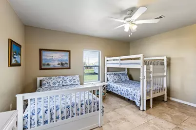 919 Eastview, Crystal Beach, TX 77650 - Photo 27