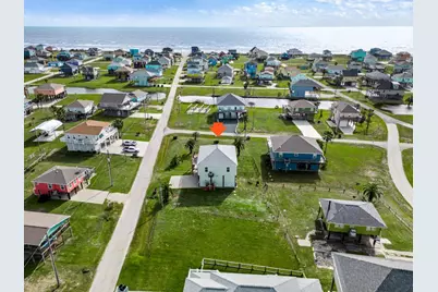 919 Eastview, Crystal Beach, TX 77650 - Photo 31