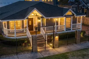 216 W 9th St, Houston, TX 77007 - Photo 1